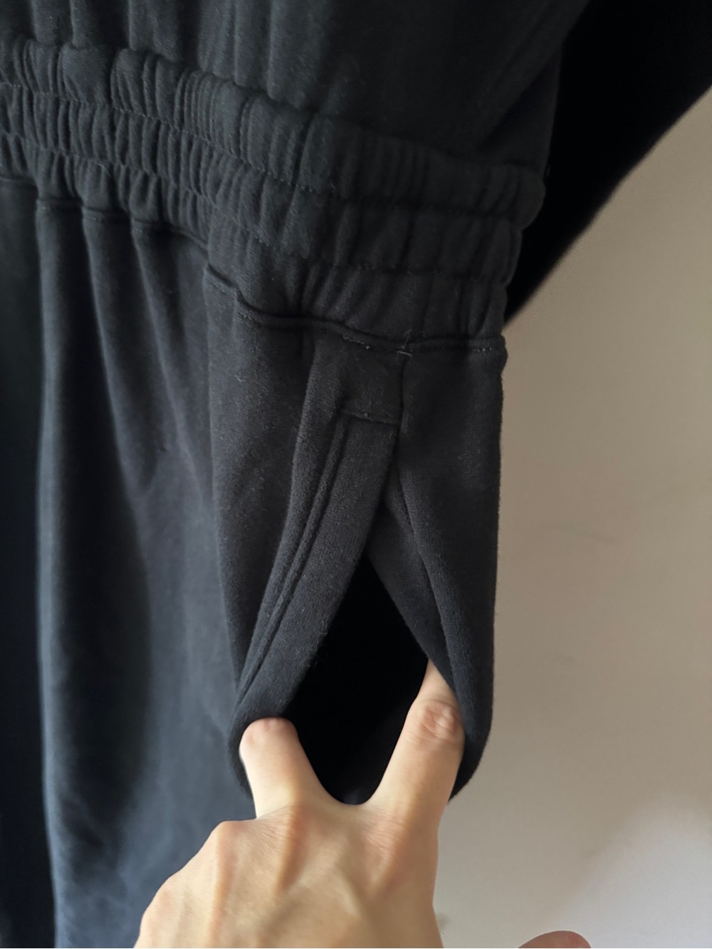 Abercrombie & Fitch Lounge Collection Black Hooded Cozy Fleece Jumpsuit - Picture 4 of 9